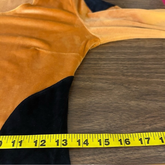 Scooby-doo! Brown Long Sleeve Dress with Black Accents S - Picture 10 of 12